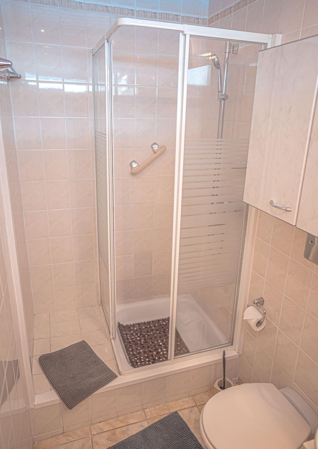 Schwalbennest - Hundefreundlich, Sauna, Pool, Dachterrasse, See & Natur Moehnesee Exterior photo